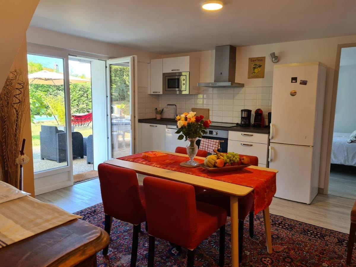 Appartement Avec Cuisine Et Grande Piscine Chauffee Hendaye Exterior photo